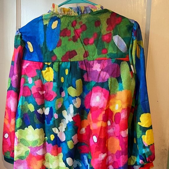 Womens' Multi Colored Floral Blouse in Pinks Size L - Picture 2 of 4